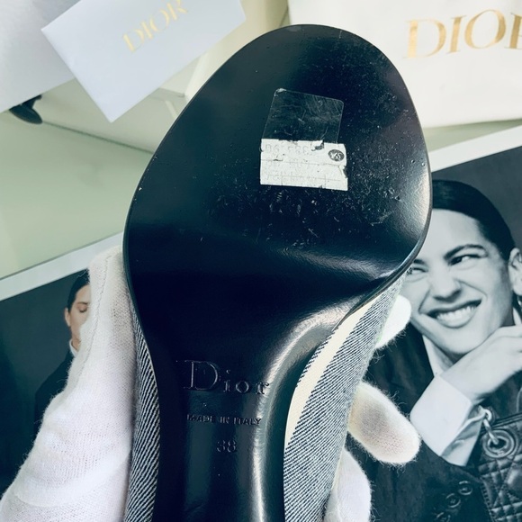 DIOR by JOHN GALLIANO Blue & Green Plaid D'TRICK Schoolgirl Pumps - Picture 8 of 9